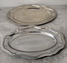 Plat en Inox Et En Métal de Forme Ovale 