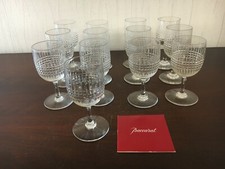 100 verres à vin blanc