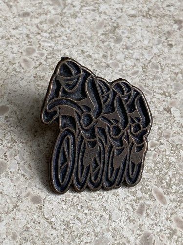 Pin coureurs cyclistes - pin’s,