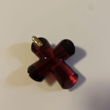 Collier pendentif croix de