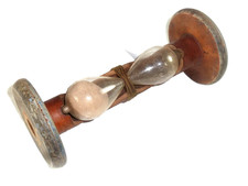 BEAU SABLIER EN BOIS ET VERRE /  ART POPULAIRE OUTIL ANCIEN MARINE ?