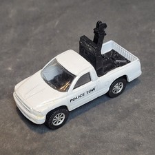 Petite voiture miniature