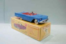 FORD THUNDERBIRD bleu (