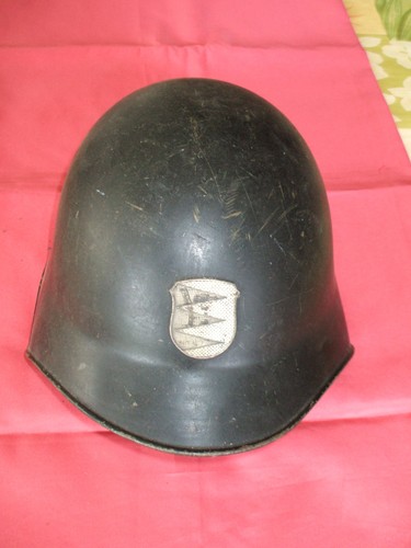 Casque pompier suisse - de,