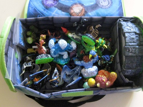 Skylanders collector set 25 - skylanders,