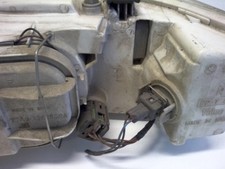 Optique avant principal droit (feux)(phare) FORD ESCORT 6 1076554