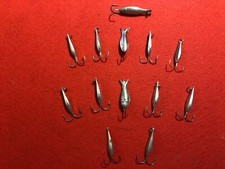 ANCIENS LEURRES POUR LA PÊCHE