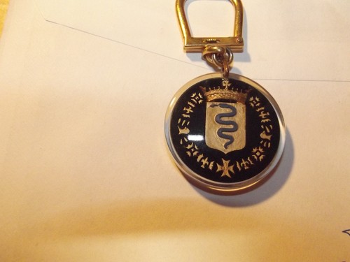 Superbe neuf porte clefs - superbe,