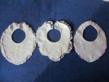 Bavoir N°62 ancien coton broderie dentelle blanc bleu   Lot de 3