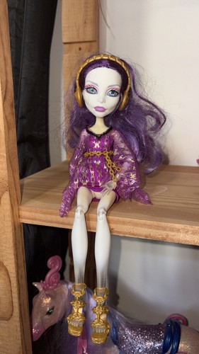Monster high spectra - monster,