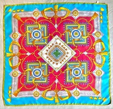 Foulard carré en soie Gucci