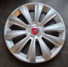 4 enjoliveurs Neuf por  Fiat