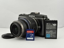 Excellent Olympus OLYMPUS PEN E-P2 / M.ZUIKO DIGITAL ED 14-42 mm F3,5-5,6 avec