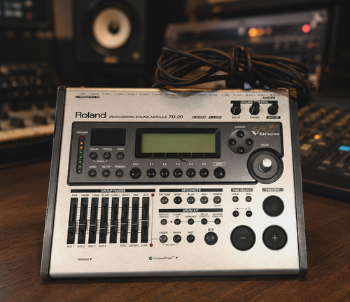 Roland module with cord - roland,