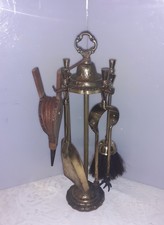 Serviteur de cheminée style Louis XV en laiton massif doré petite taille discret