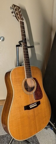 Guitare acoustique vintage