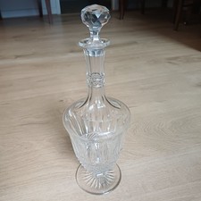 CARAFE A VIN EN CRISTAL TAILLE