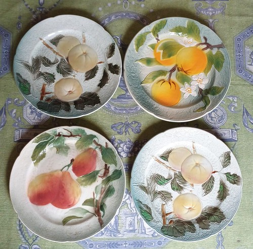 Anciennes assiettes - anciennes,