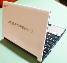 ASPIRE ONE Acer D255E 13DQws NetBooK Windows 7 Starter 10.1" INTEL ATOM Vintage