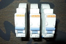 DISJONCTEUR MODULAIRE