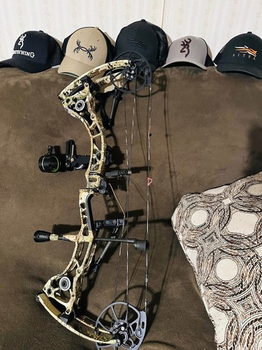 Bowtech cp28 compound bow - bowtech,