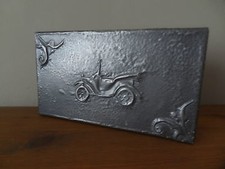 Ancienne boite avec motif