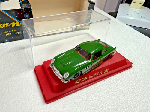 Aston martin db5 solido - aston,