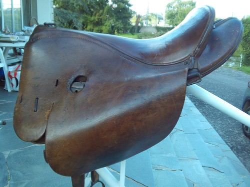 Ancienne selle militaire - , ww2