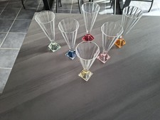 Lot 6 flutes à champagne