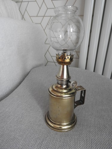 Ancienne lampe feutrée - , à