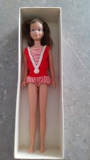 # 0950 MATTEL Poupée Skipper
