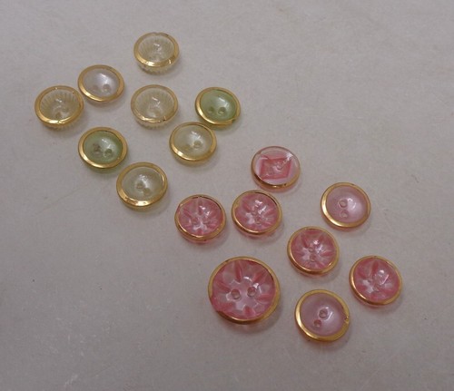 Lot boutons anciens en - 16,