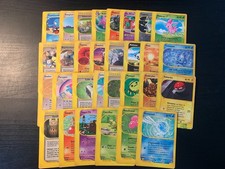 Lot 30 Cartes Pokémon /147