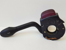Volkswagen Vento 1994 levier de clignotant / levier de phare 88002 GUST13251