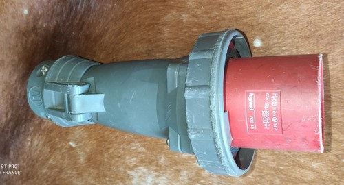 Prise legrand 538 hypra - prise,