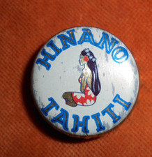 Jolie Capsule Bière HINANO TAHITI Jolie Tahitienne sexy en paréo fleuri N° 2