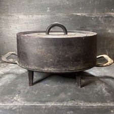 Marmite ancienne en fonte