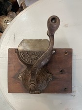 Moulin À Poivre Ancien