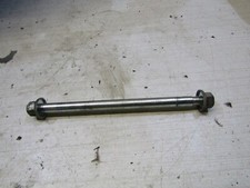 axe de roue avant  piaggio zip