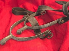 éperons troupe cuir souple a