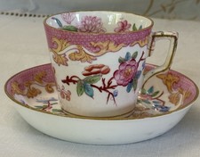 TASSE ET SOUS TASSE A CAFE EN