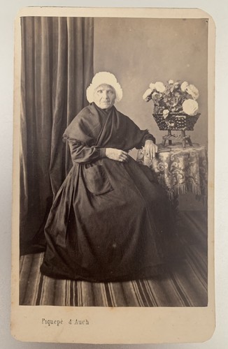 Femme coiffe cdv - en,