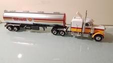 IXO 1/43. CAMION CITERNE US