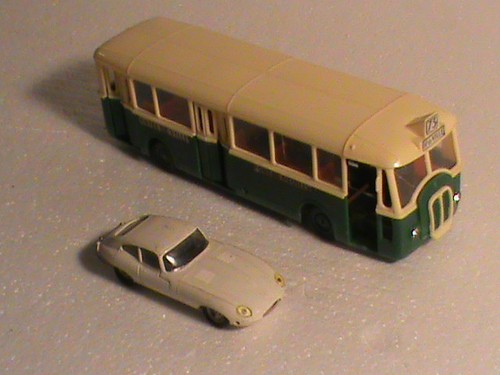 Lot mignaluxe 43 - 2, 1.43/jaguar