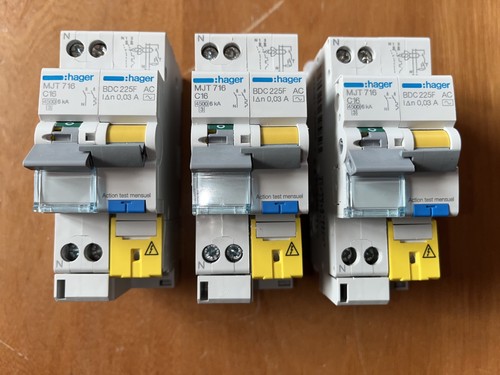 Disjoncteur mjt716 - disjoncteur,