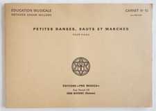 Petites danses, sauts et