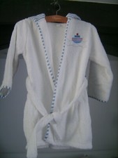 Beau peignoir LINVOSGES blanc et bleu ciel en éponge 100 % coton T 4 ans neuf