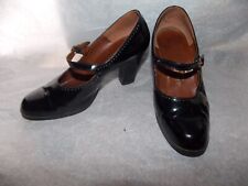 Ancienne paire Chaussure