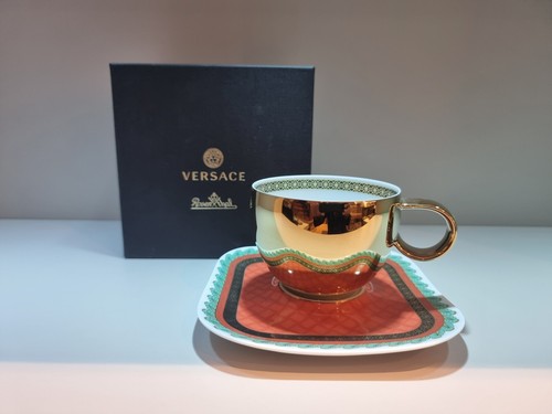 Paire tasse soucoupe à - soucoupe,