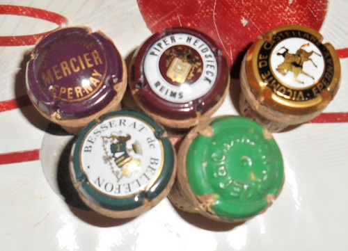 Lot bouchon capsule - 5,